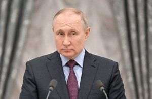 Vladimir Putin anunţă succesul unui test final al unei rachete de croazieră cu propulsie nucleară